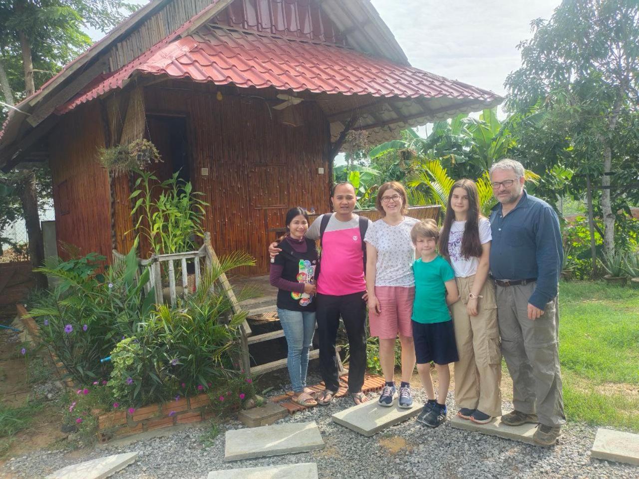 Odambang Village Homestay Battambang Exterior photo