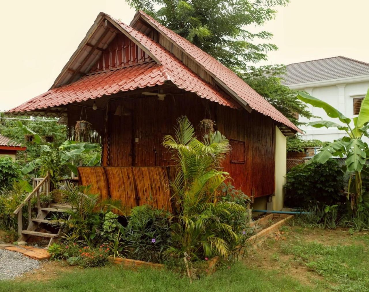 Odambang Village Homestay Battambang Exterior photo